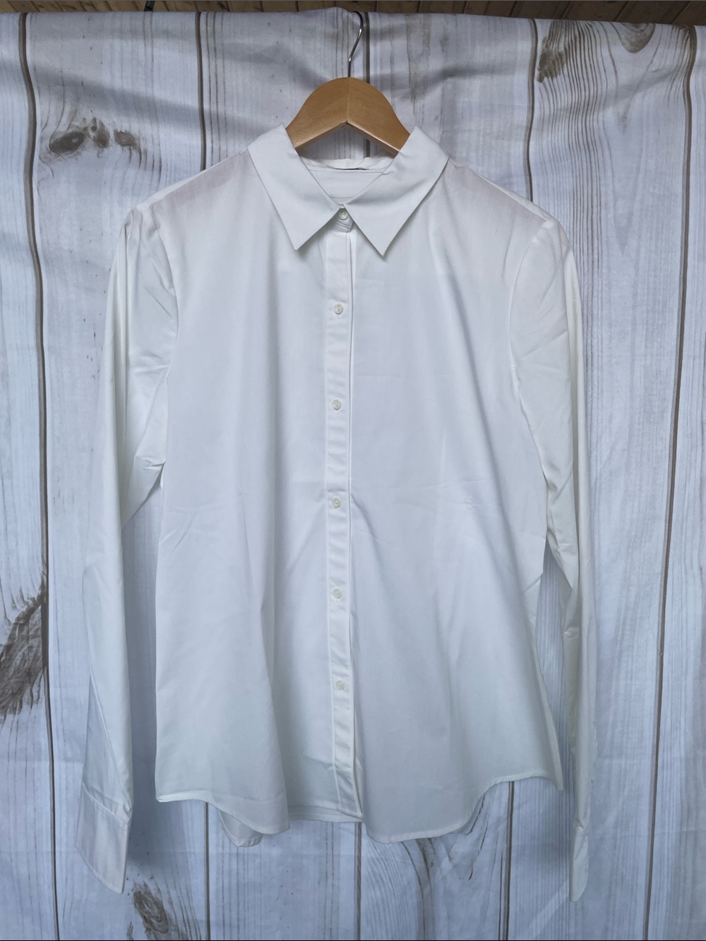 Liz Claiborne White Button-Down Shirt